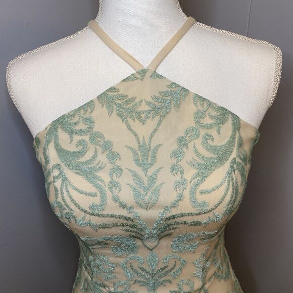 Speechless Pearl Gala Strappy-Back Long Sparkle Embroidered Prom Dress Size 3 - Picture 4 of 14